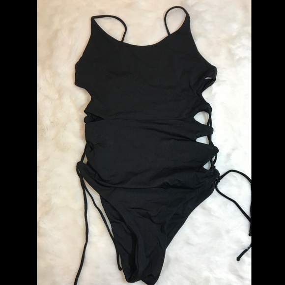NEW! Maylana‎ Swim Giana Lace-Up One-Piece Swimsuit in Black [SZ Medium ] - Picture 3 of 8